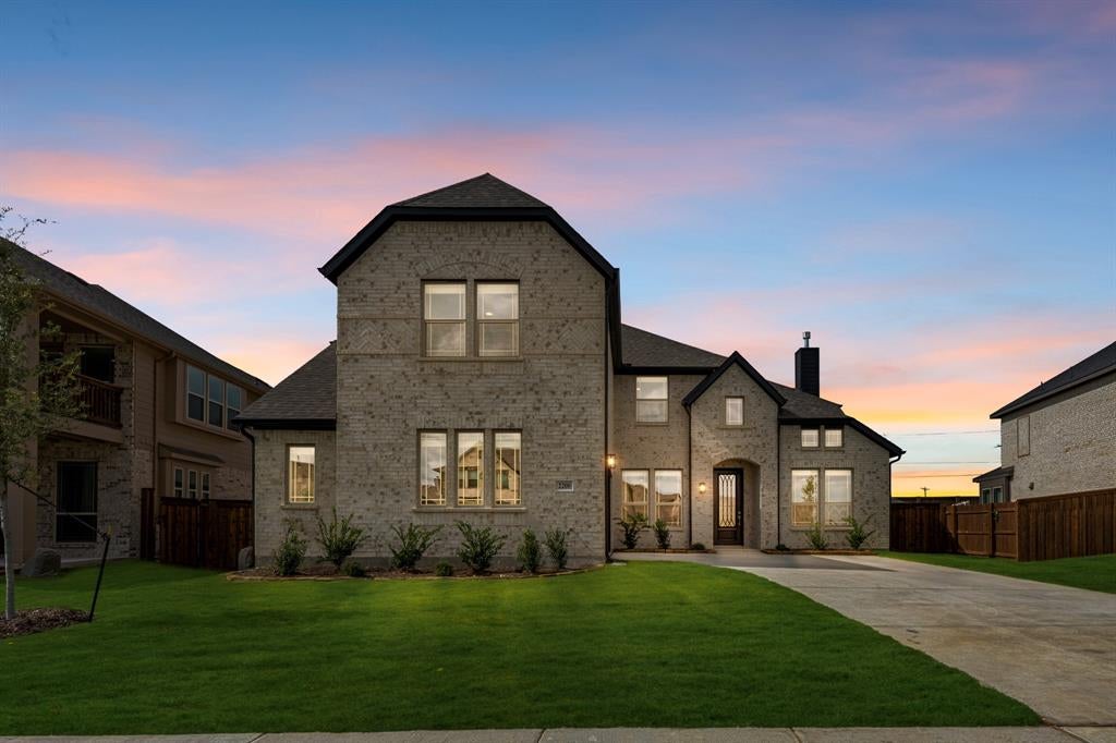 2200 Redding Drive