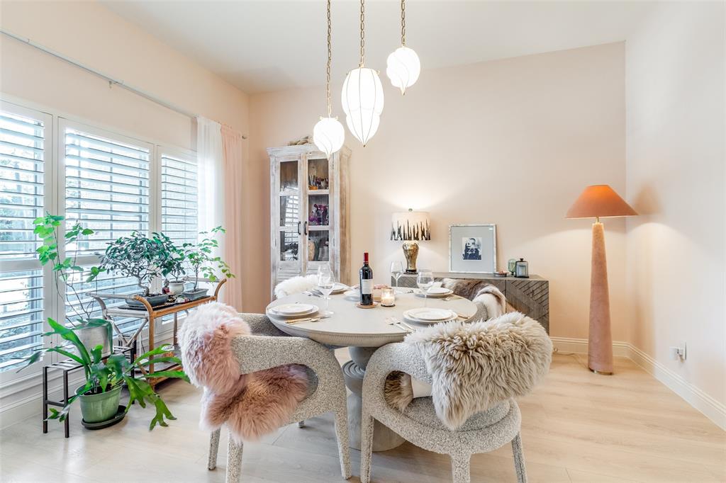 High Hollows Condo - Residential