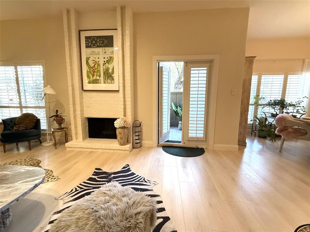 High Hollows Condo - Residential