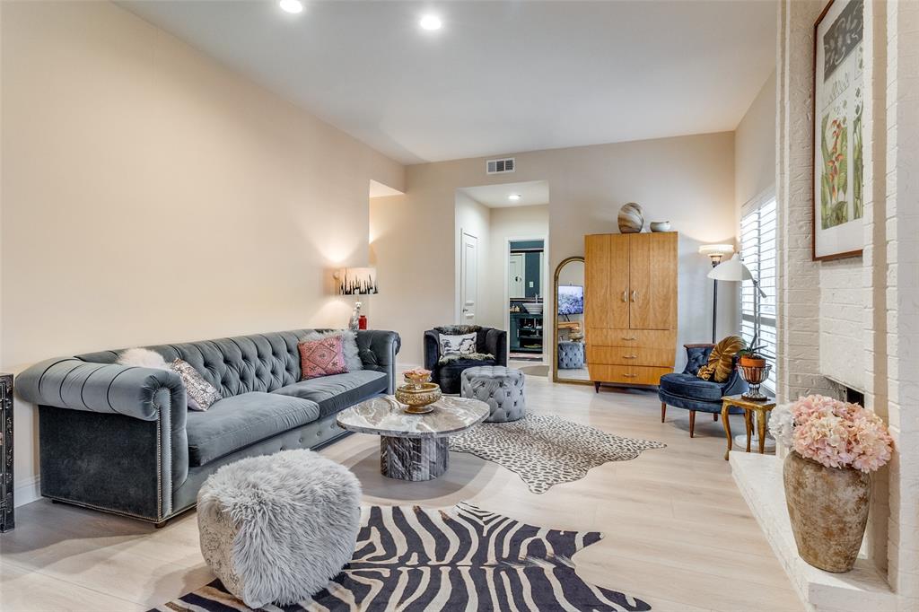 High Hollows Condo - Residential