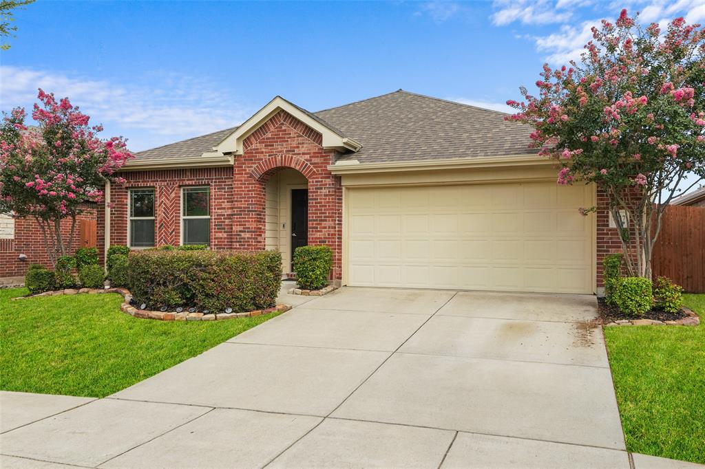 Photo of 2017 Windsong Drive, Heartland, TX 75126 (MLS # 21320713)