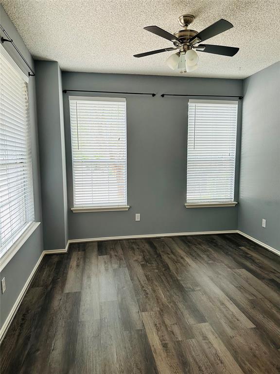 Lloyd Add Tr 8 - Residential Lease