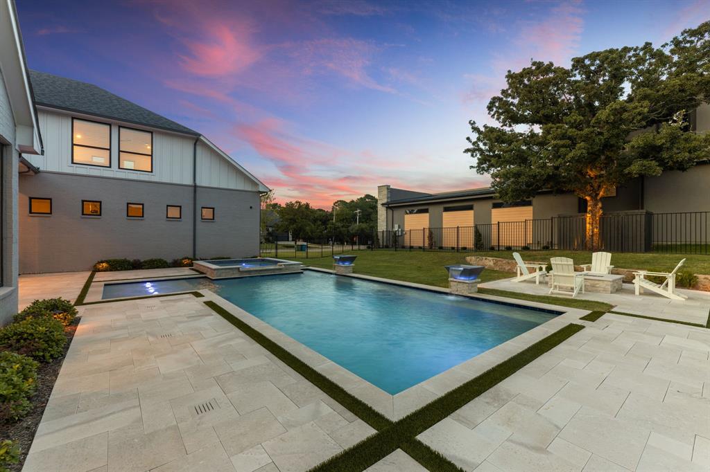 Sunset Point at Twin Coves - Residential