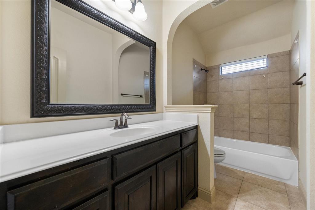 Villas At Mira Lagos The - Residential