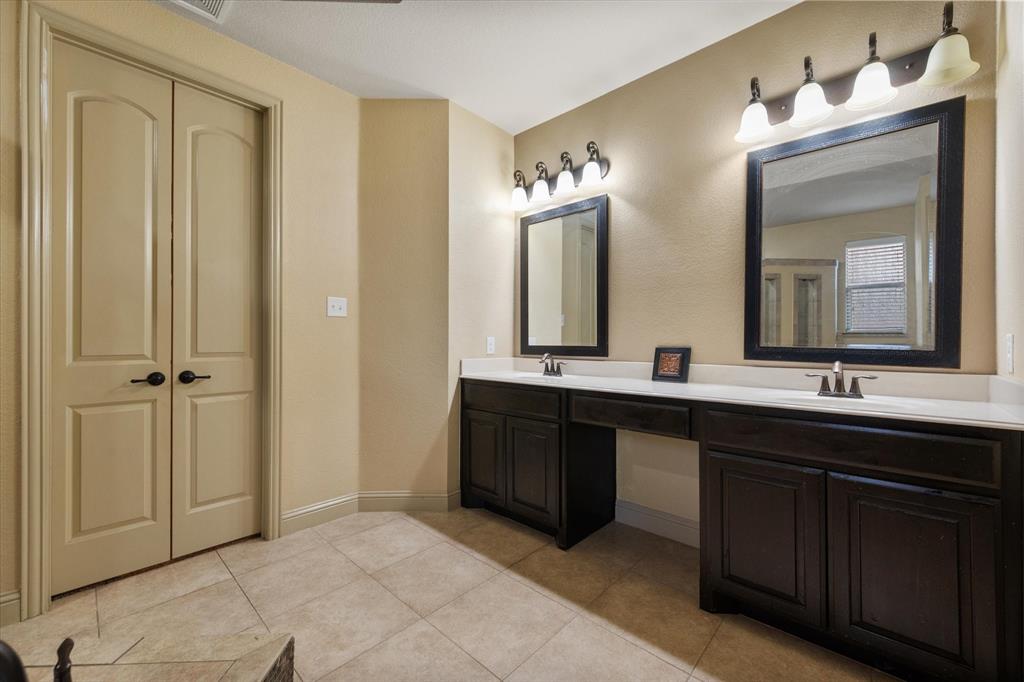 Villas At Mira Lagos The - Residential