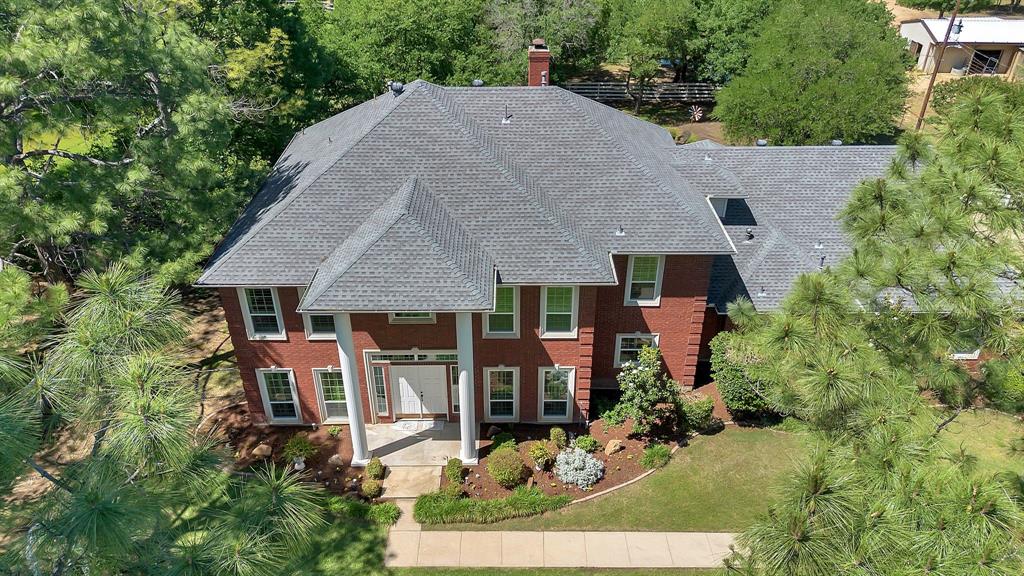 1005 Simmons Drive