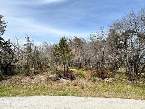 6827 Lacywood Lane Dallas TX 75227