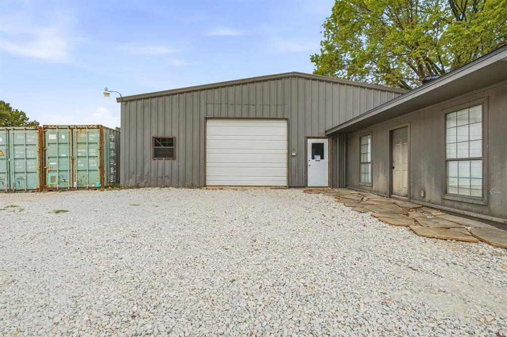 1324 N Saint James Road