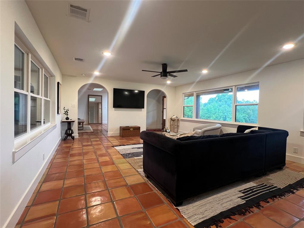 Beverly Hills Estates - Residential Lease