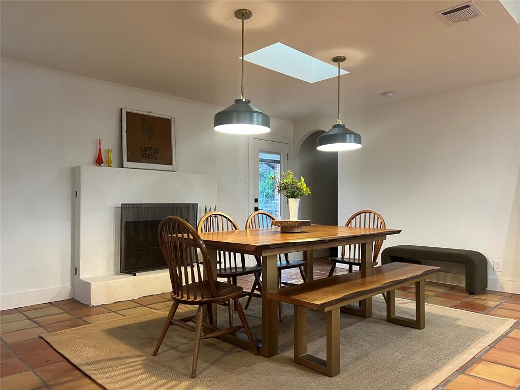 Beverly Hills Estates - Residential Lease