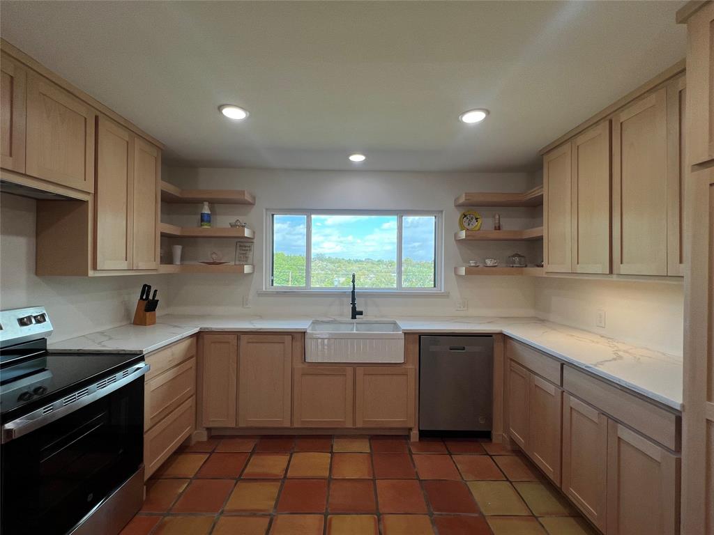 Beverly Hills Estates - Residential Lease