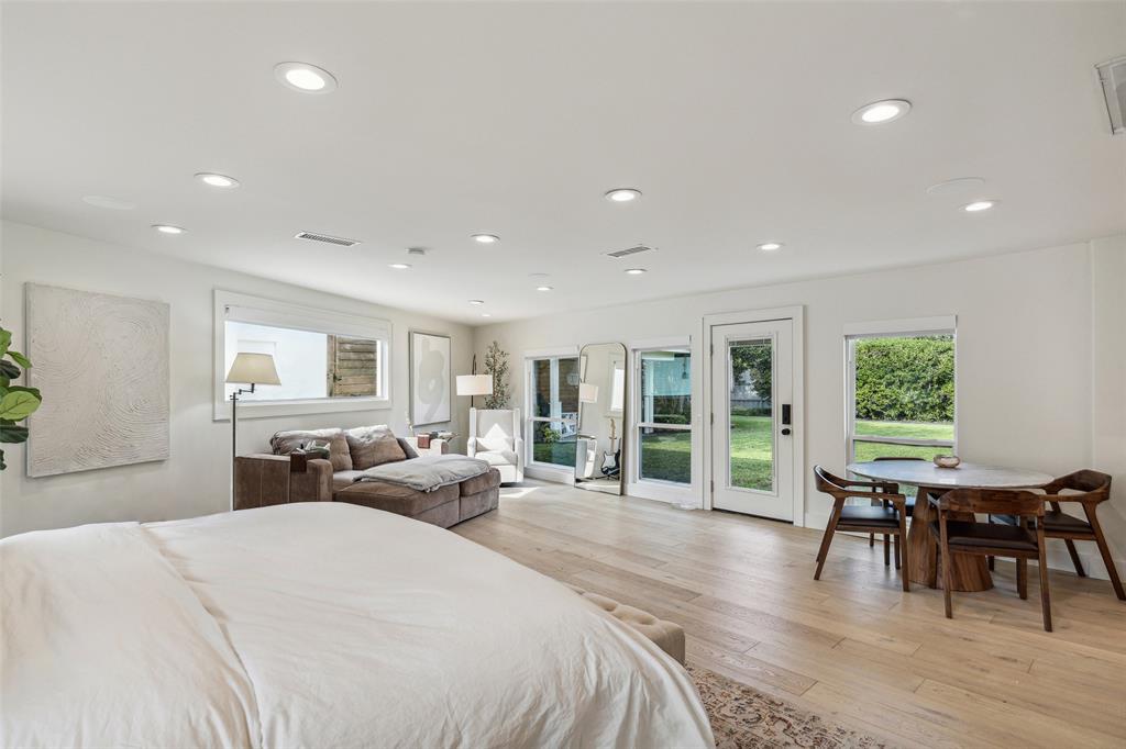 LOUISE B SEELY - Residential