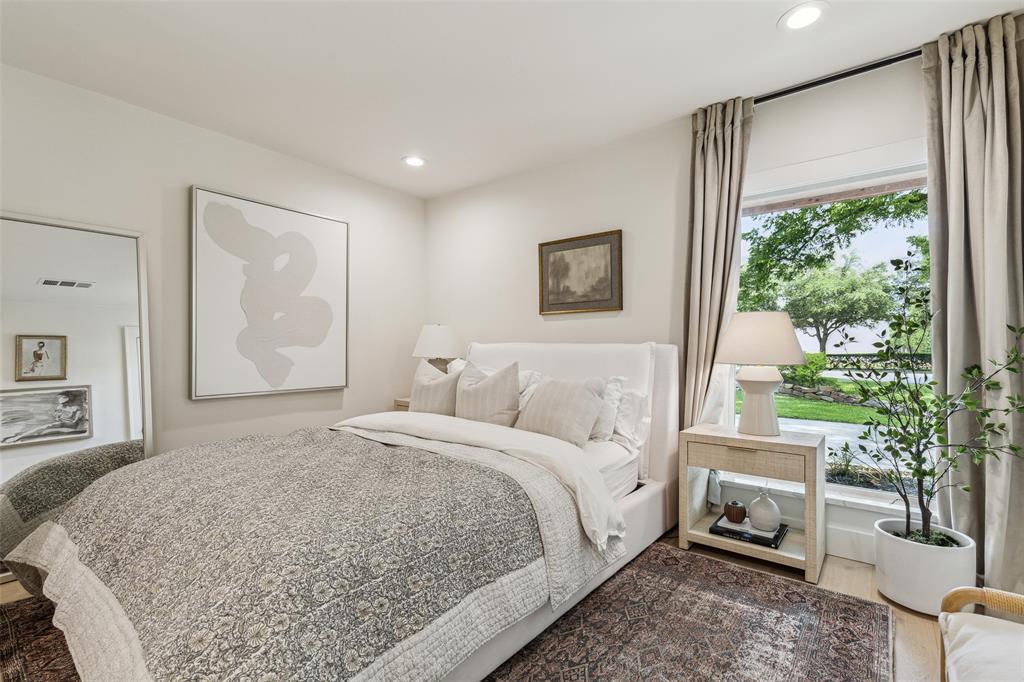 LOUISE B SEELY - Residential