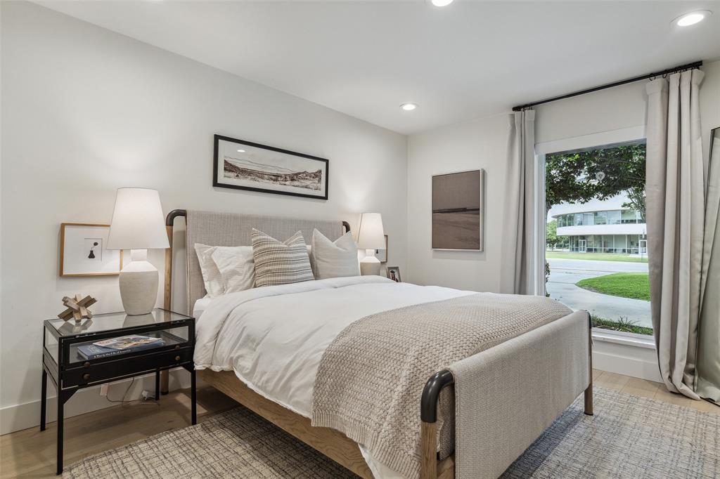 LOUISE B SEELY - Residential