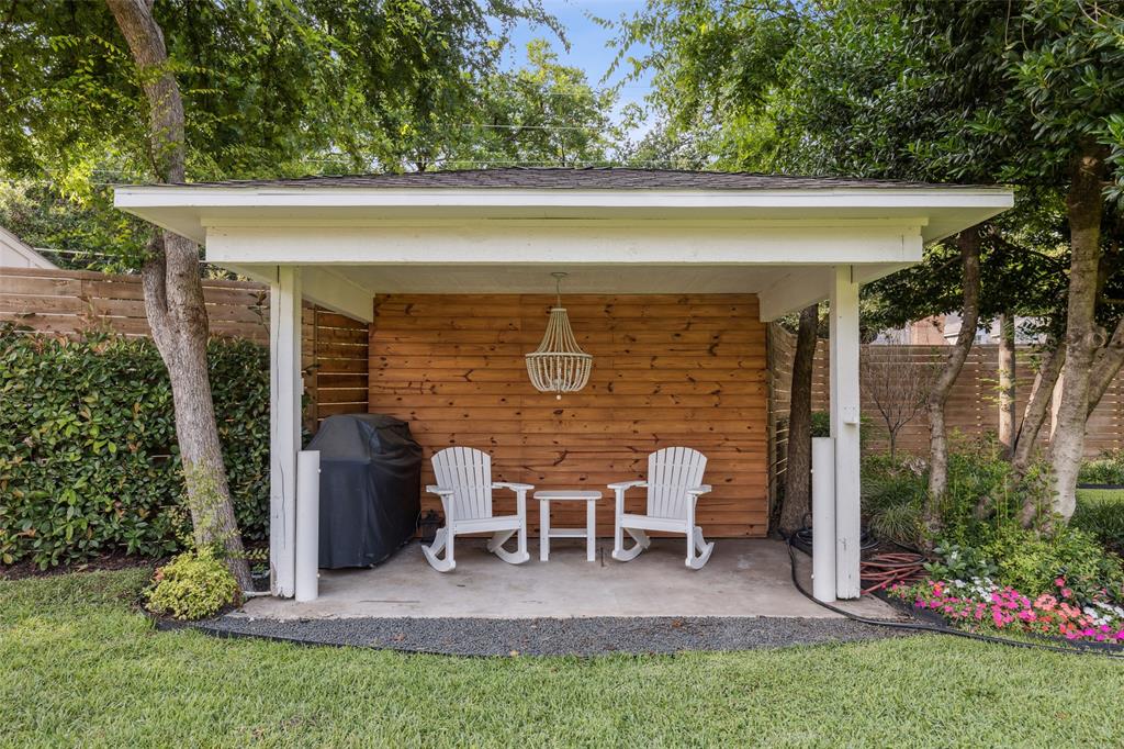 LOUISE B SEELY - Residential