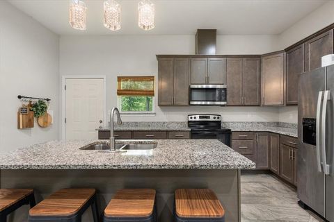 Tiny photo for 219 FCR 1260, Fairfield, TX 75840 (MLS # 21338530)