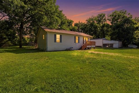Photo of 11990 County Road 563, Princeton, TX 75407 (MLS # 21273467)