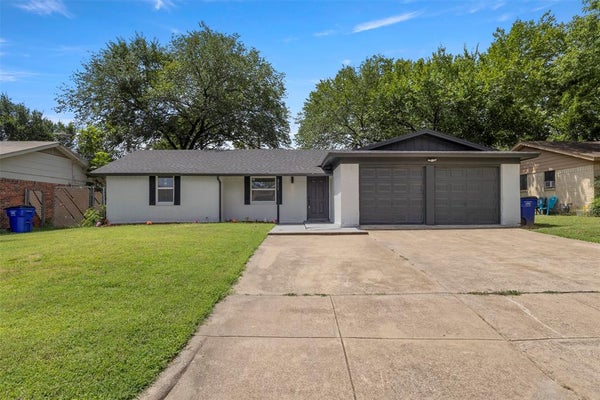 311 ARTHUR DR, KENNEDALE, TX 76060 - Image b79d579f2d779f8fcab304e0049d54e2/1238338552