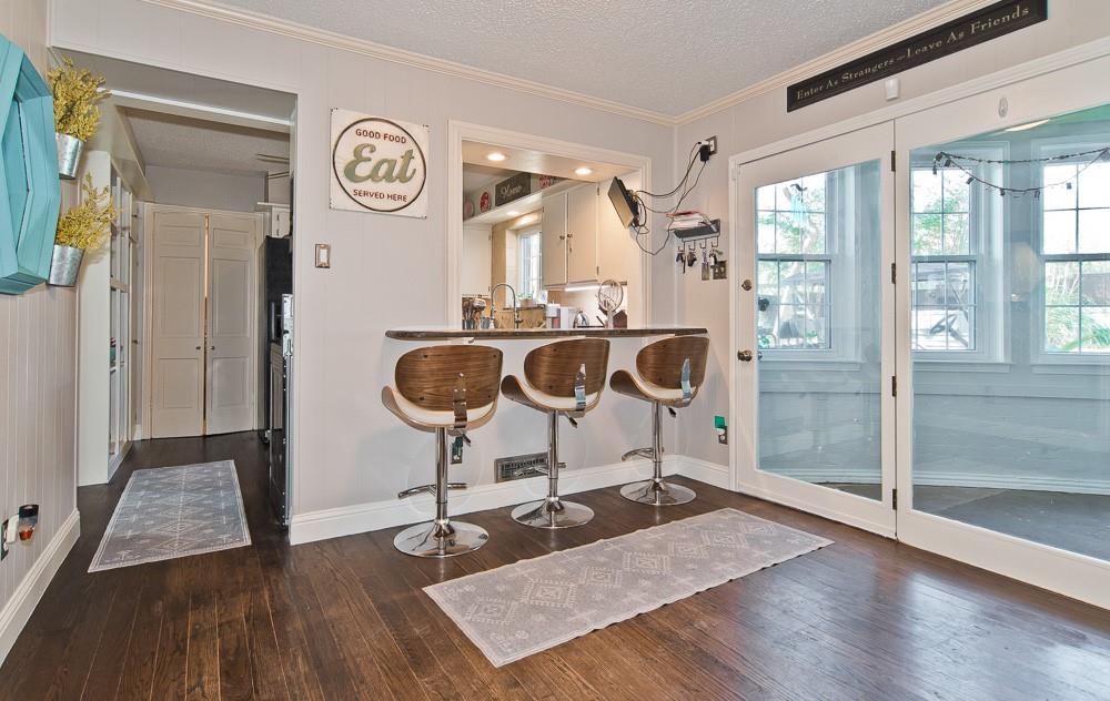 CASA LINDA FOREST - Residential