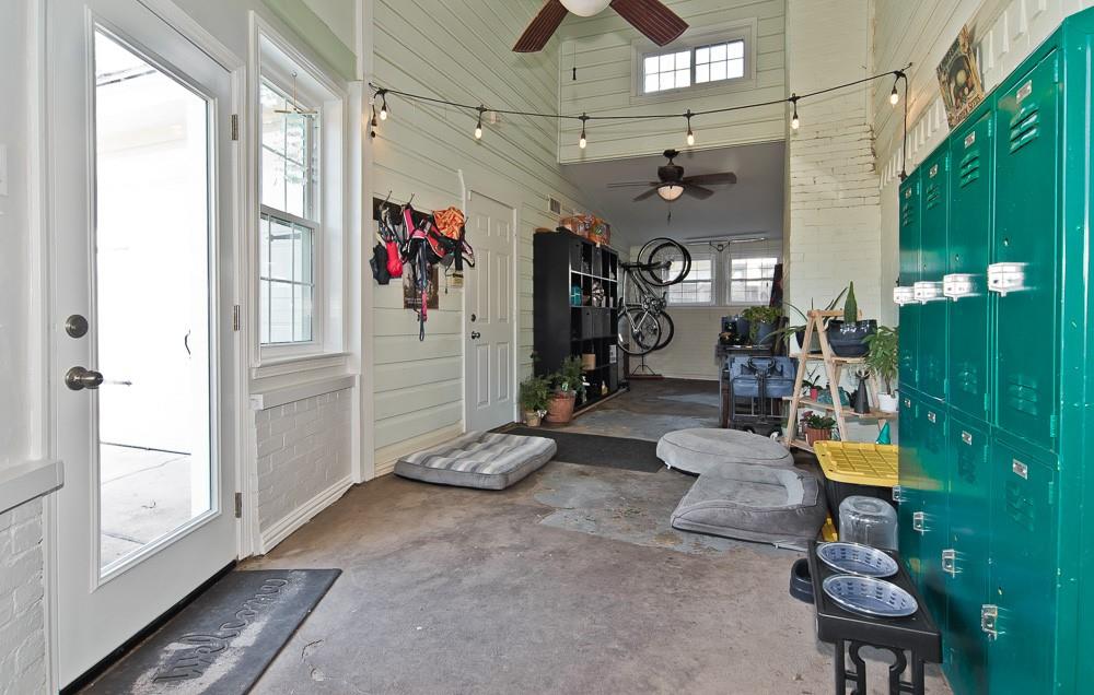 CASA LINDA FOREST - Residential