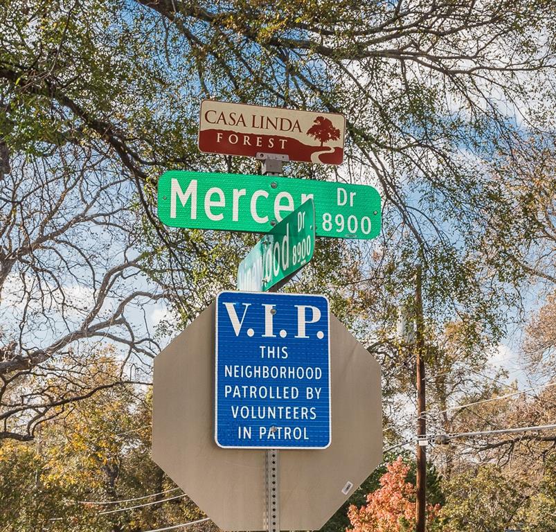 CASA LINDA FOREST - Residential