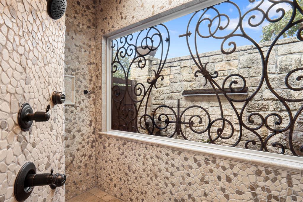 TYLER CASCADES - Residential