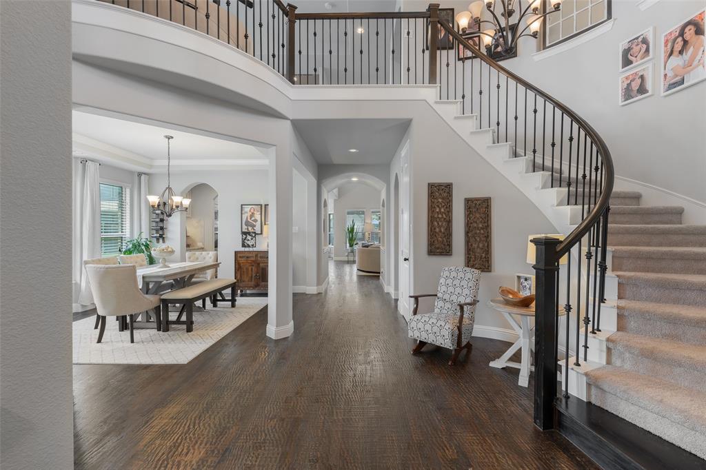 760 Ascot Court