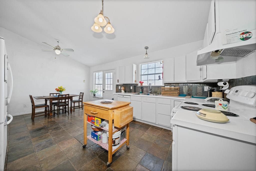 E C School Land - Farm