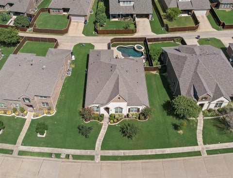 Photo of 1044 Enchanted Rock Drive, Allen, TX 75013 (MLS # 21328785)