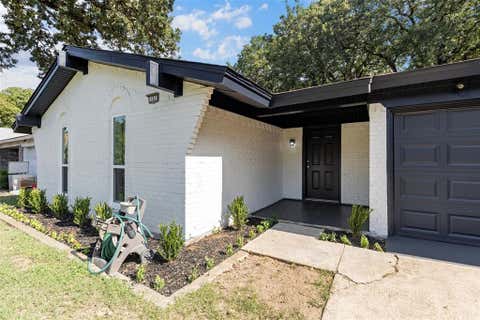 Tiny photo for 11412 Small Drive, Balch Springs, TX 75180 (MLS # 21339703)
