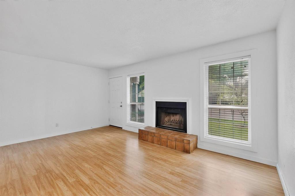 5505 Live Oak Street 102