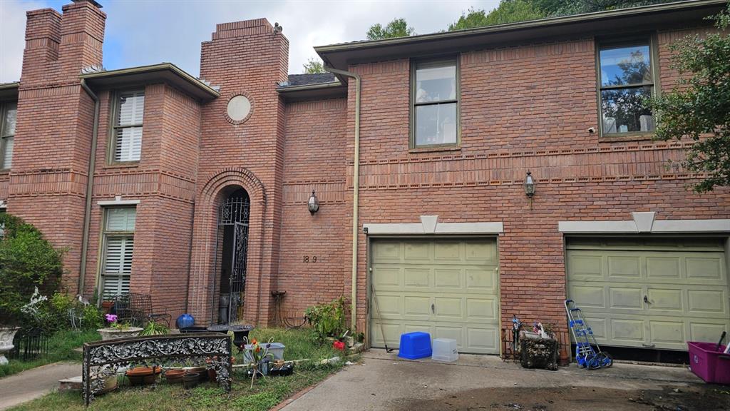 1809 Burton Hill Road