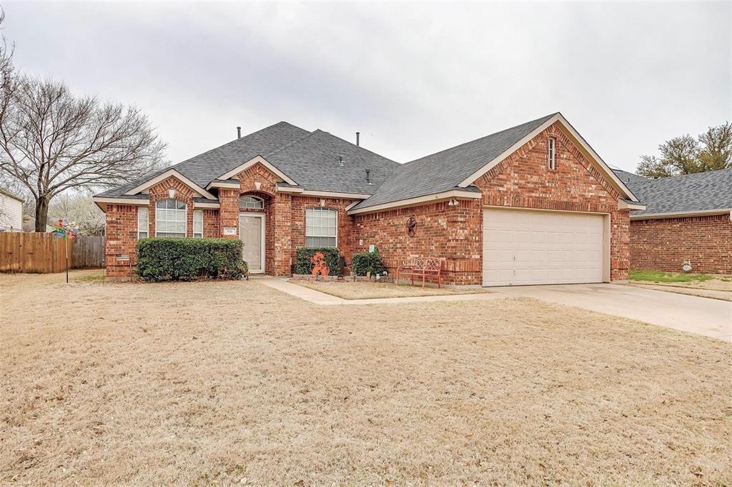 View Burleson, TX 76028 house