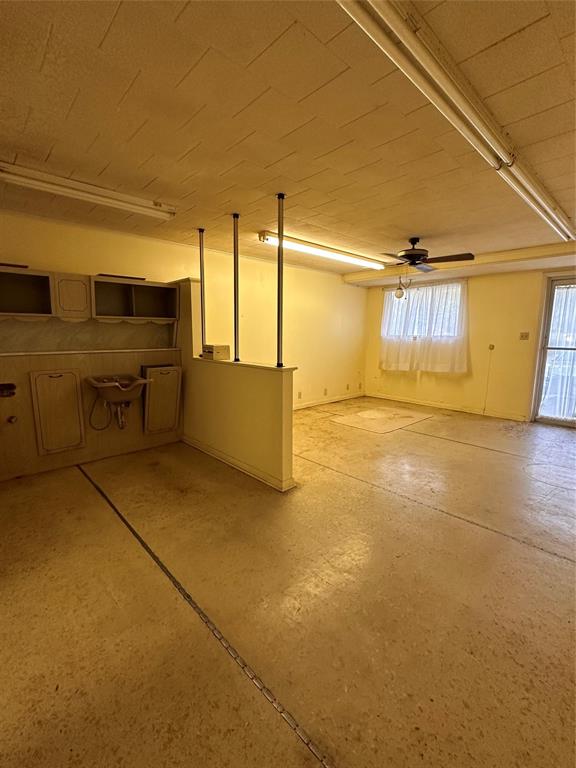 lindsey - Residential