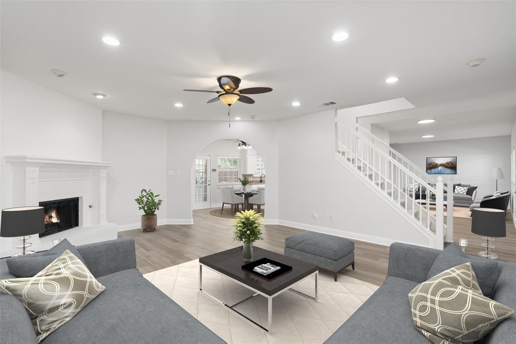 913 Princeton Lane