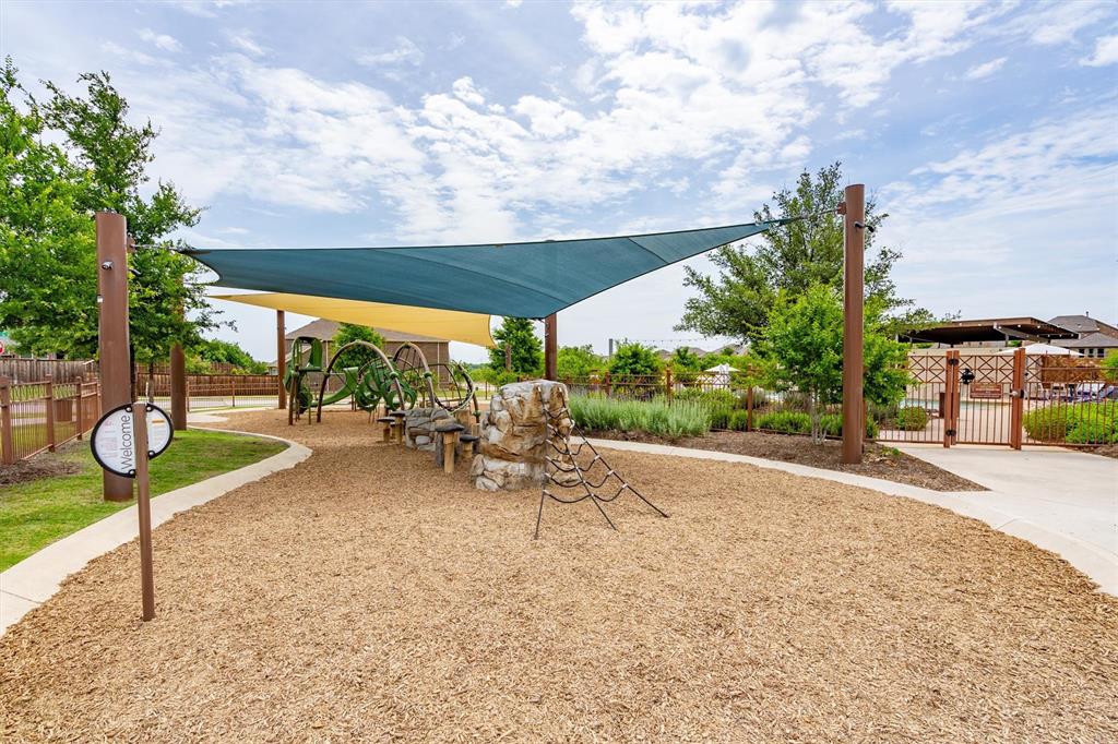 Canyon Falls Village W7 - Residential