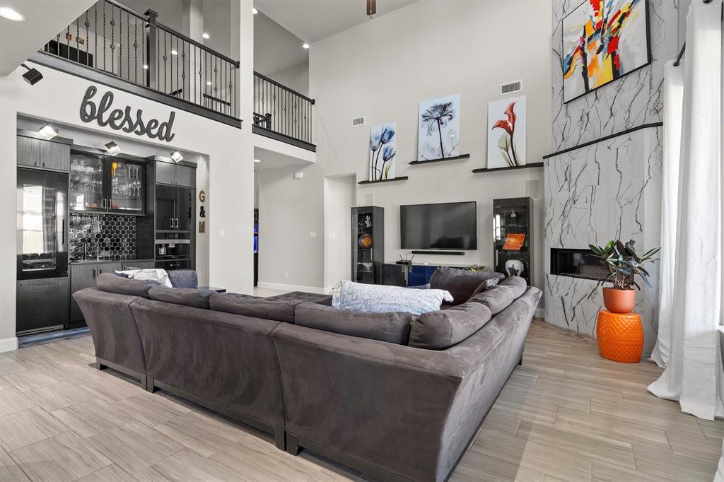Canyon Falls Village W7 - Residential