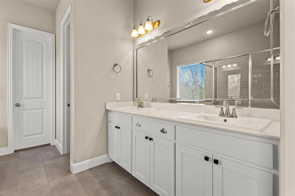 Estates Of Lakeshore Ph I The - Residential