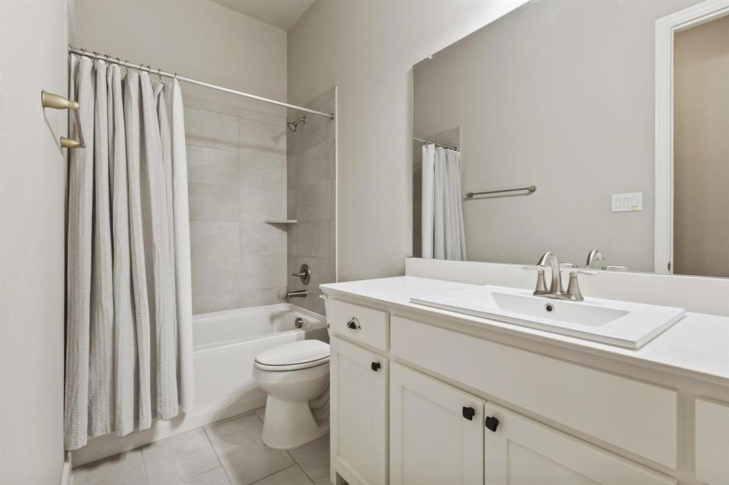 Estates Of Lakeshore Ph I The - Residential