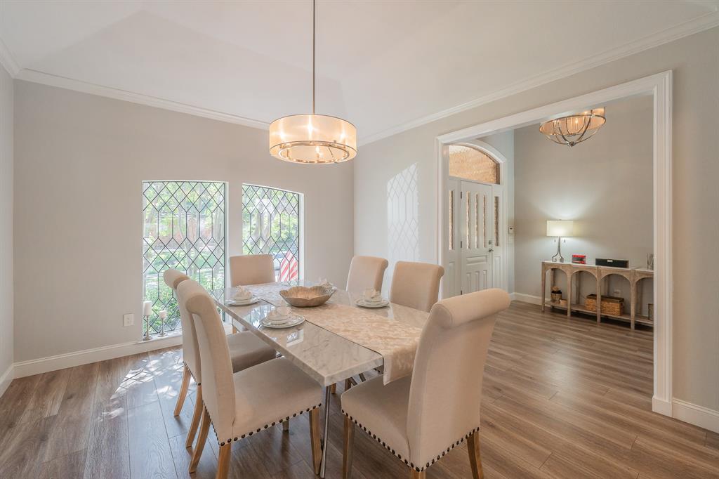 4313 Fannin Drive