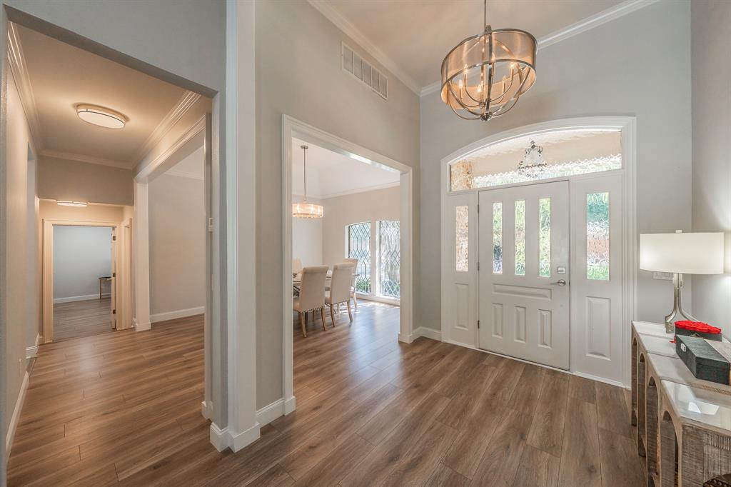 4313 Fannin Drive