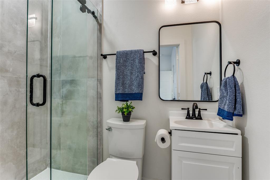 Miss Carrie Gilroy - Residential