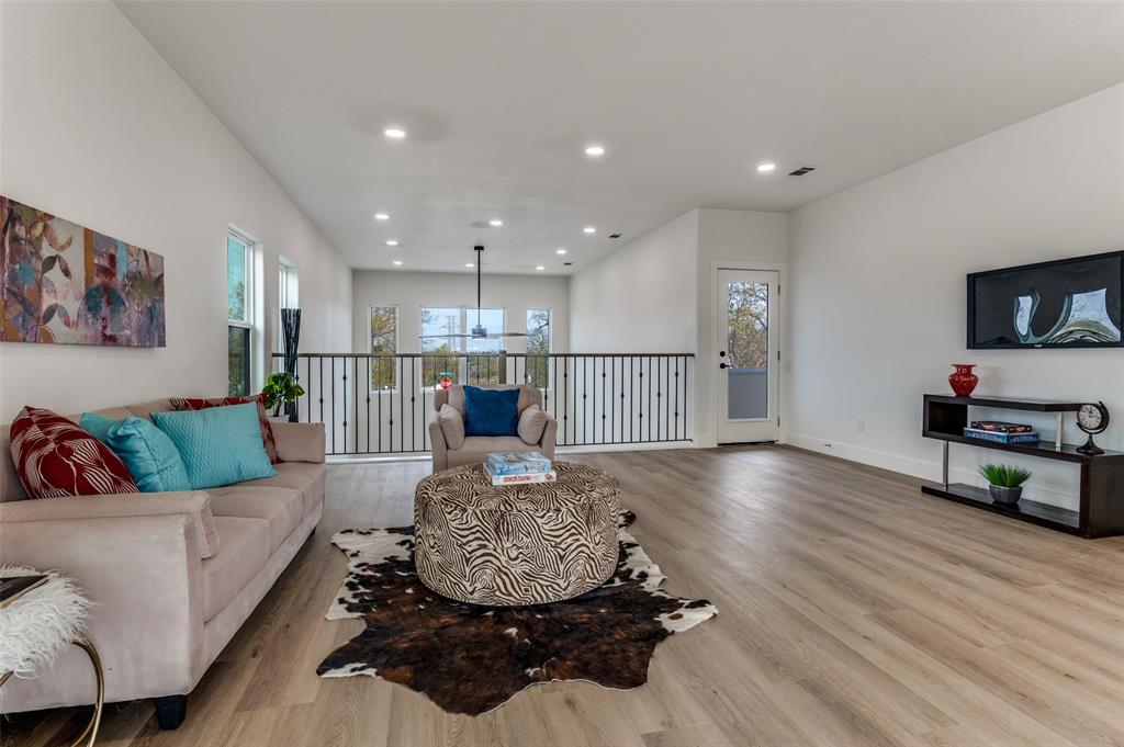 Miss Carrie Gilroy - Residential