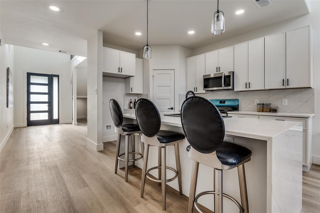 Miss Carrie Gilroy - Residential