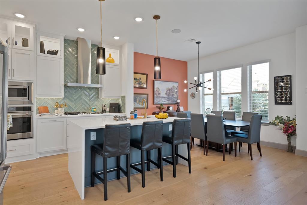 708 Prairie Falcon Drive