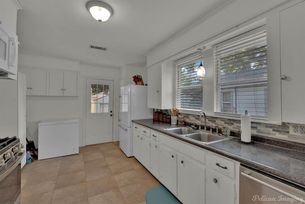 Broadmoor Terrace Sub - Residential