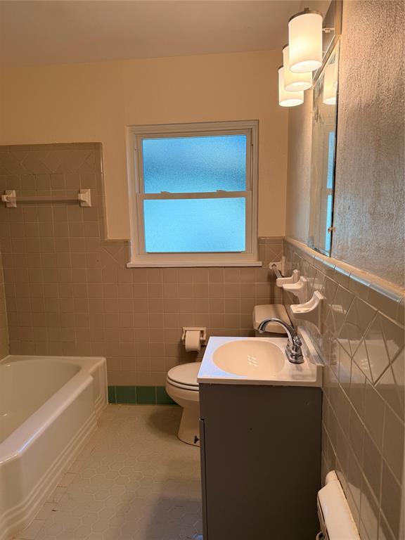 Broadmoor Terrace - Residential