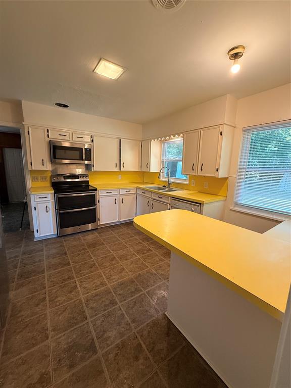 Broadmoor Terrace - Residential