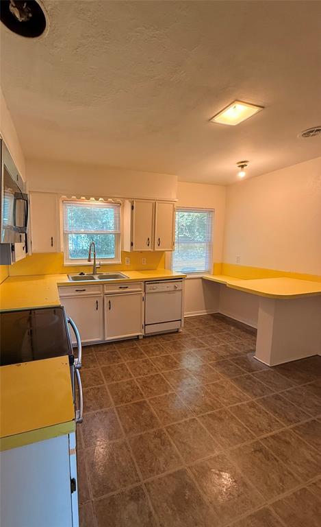 Broadmoor Terrace - Residential