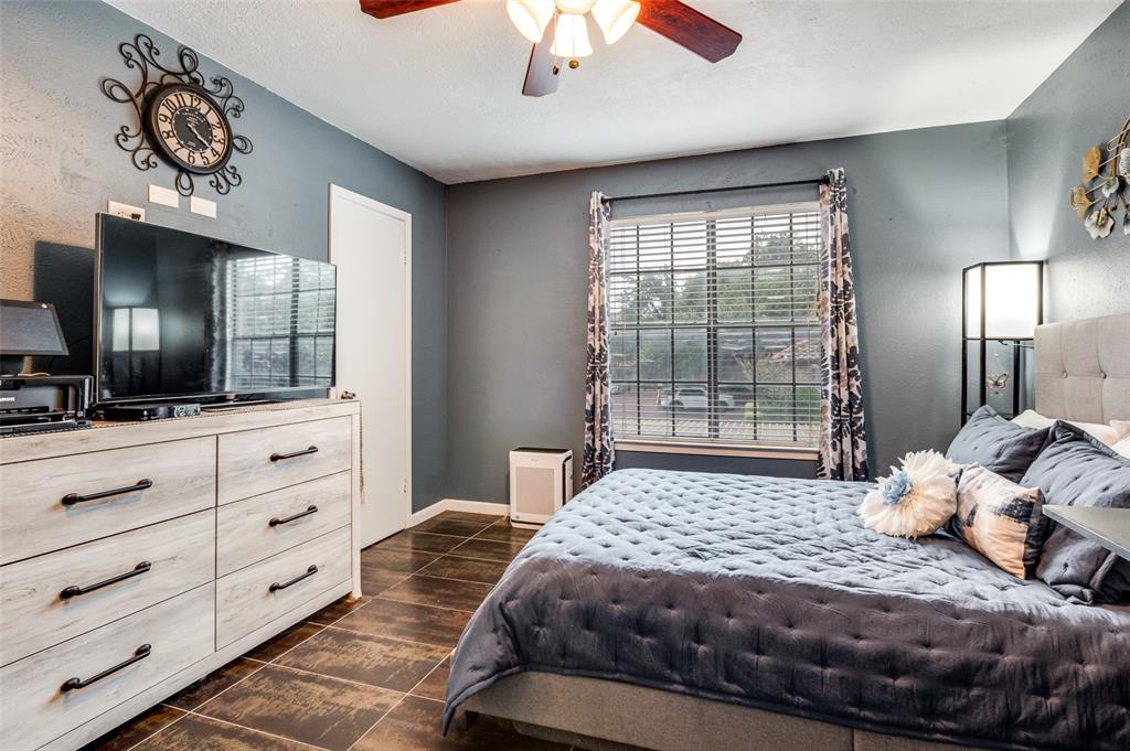 Preston Oaks Crossing Condos 01 & 02 - Residential